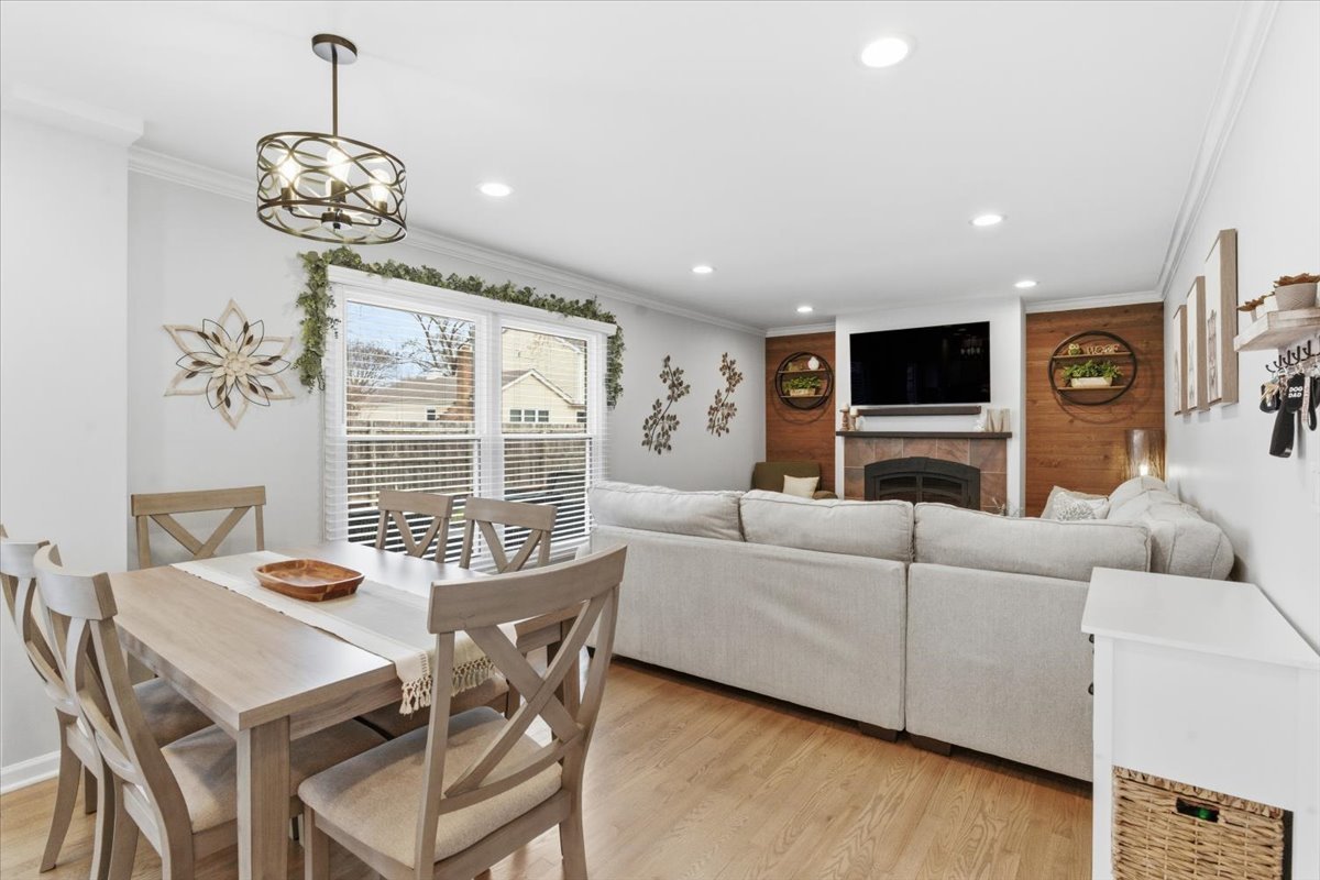 6 Saint Ives Lane