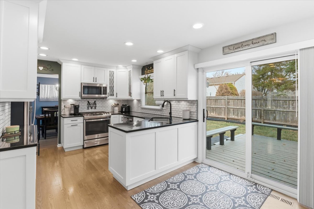 6 Saint Ives Lane