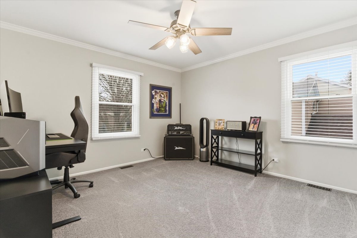 6 Saint Ives Lane