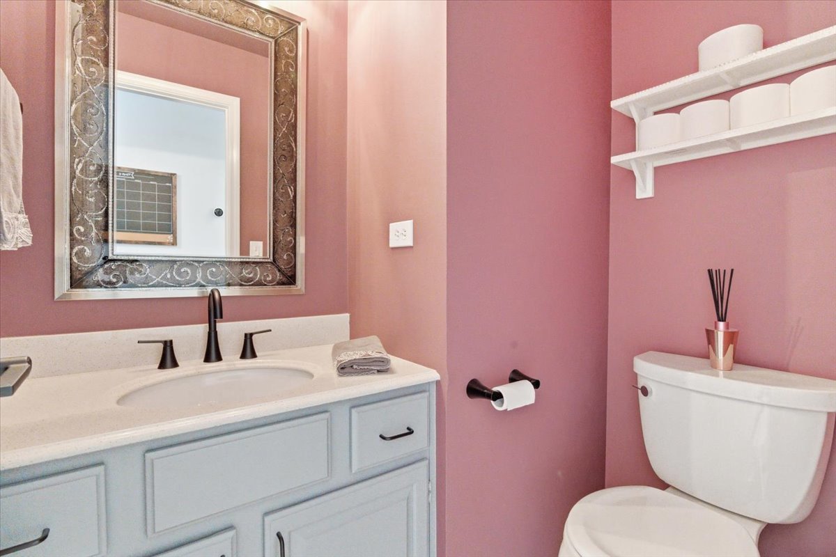 6 Saint Ives Lane