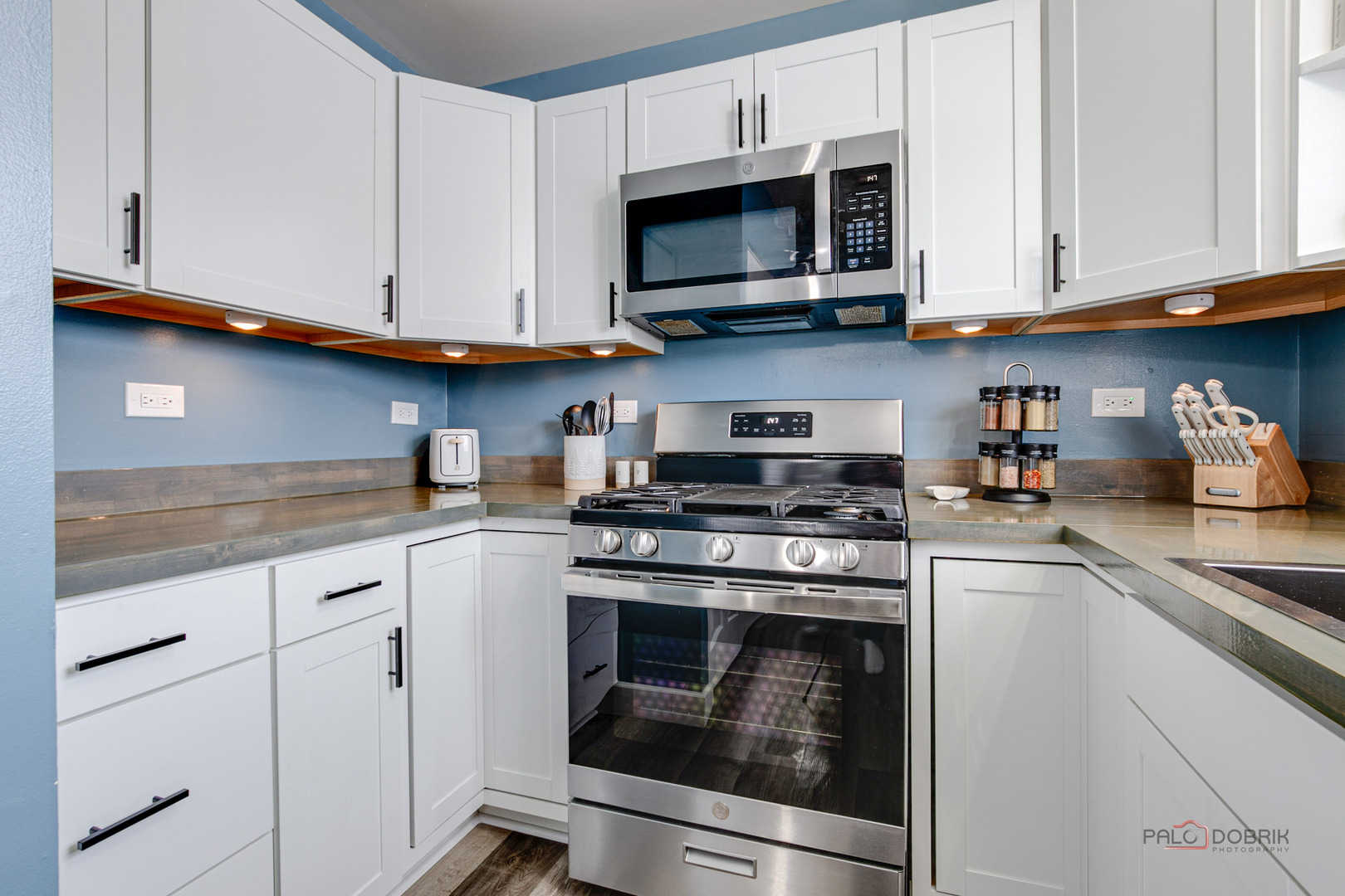 1502 Anderson Trail