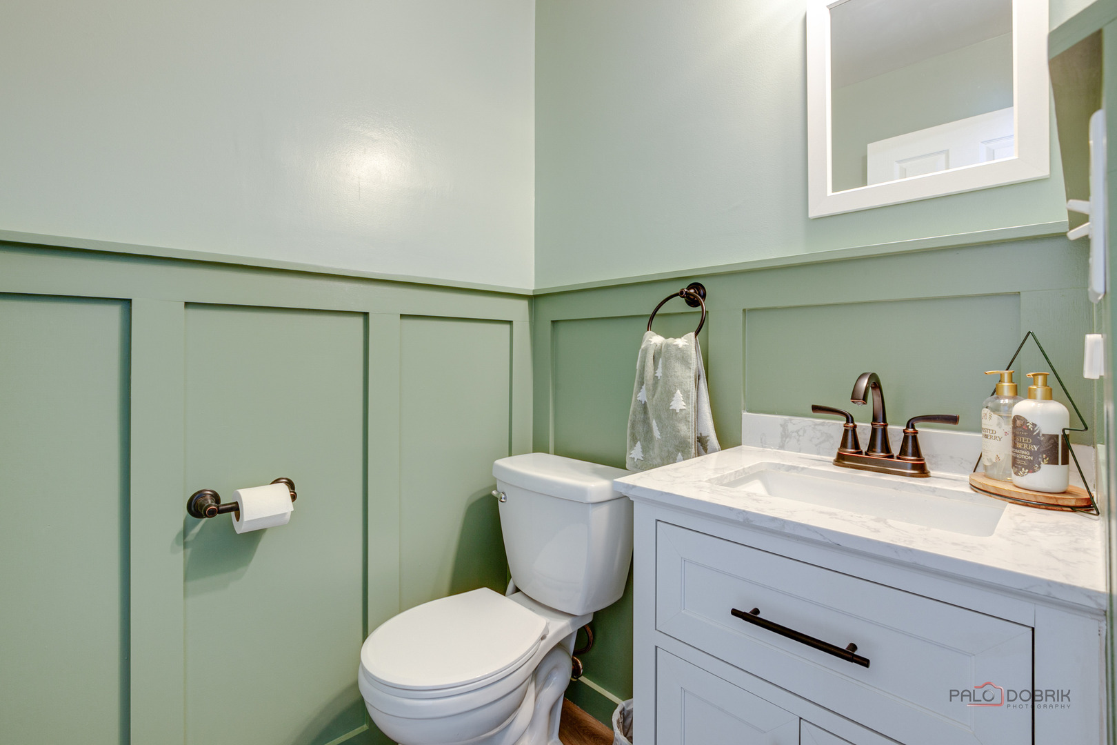 1502 Anderson Trail