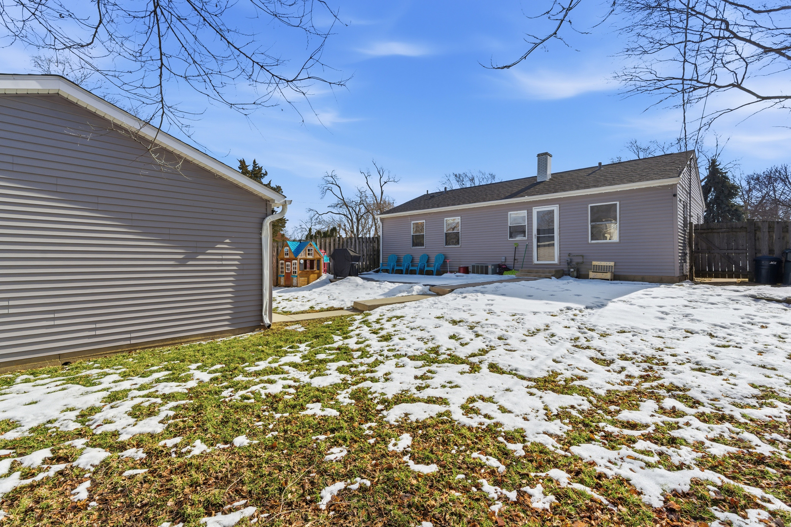 204 Woodlawn Drive