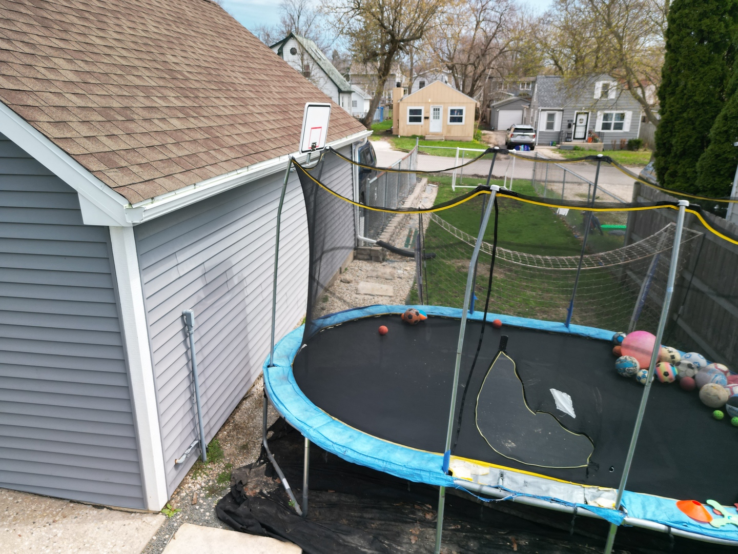 326 BELLEVUE Drive