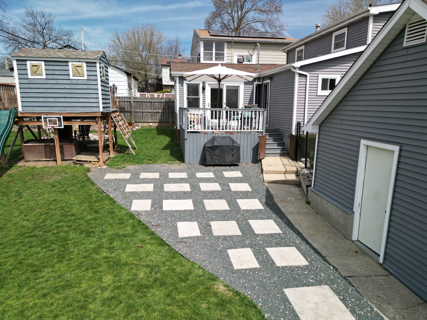 326 BELLEVUE Drive