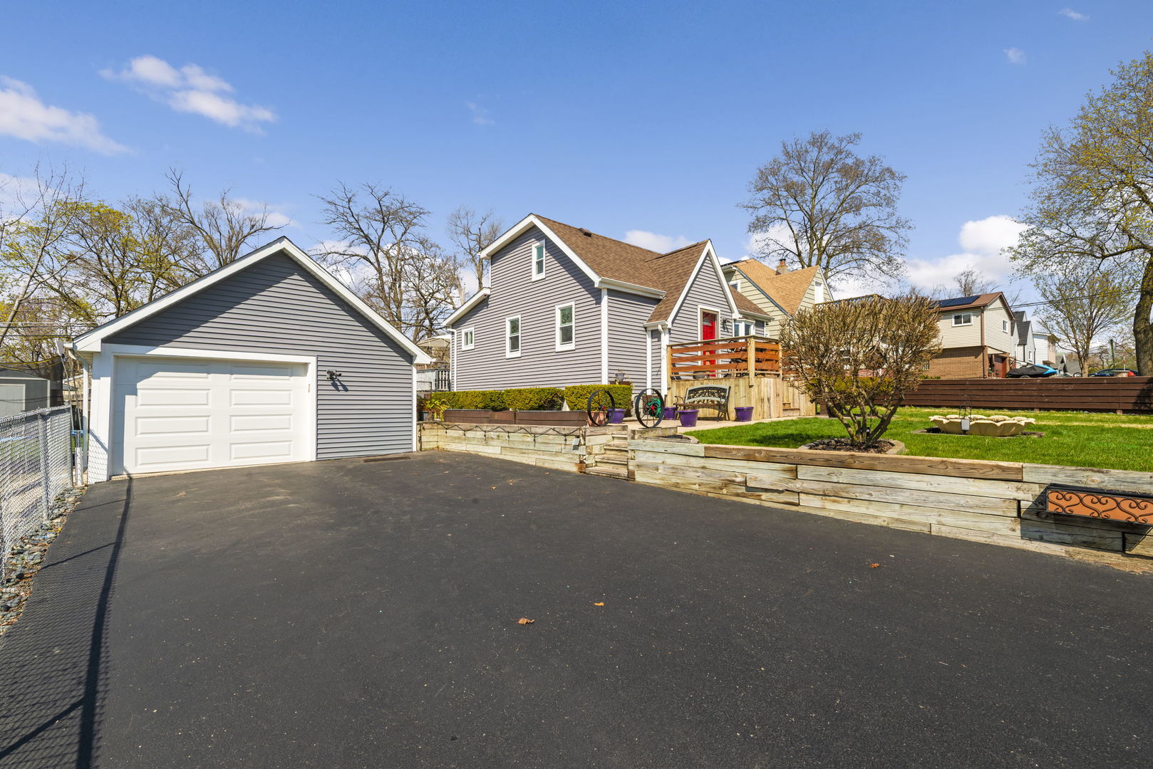 326 BELLEVUE Drive