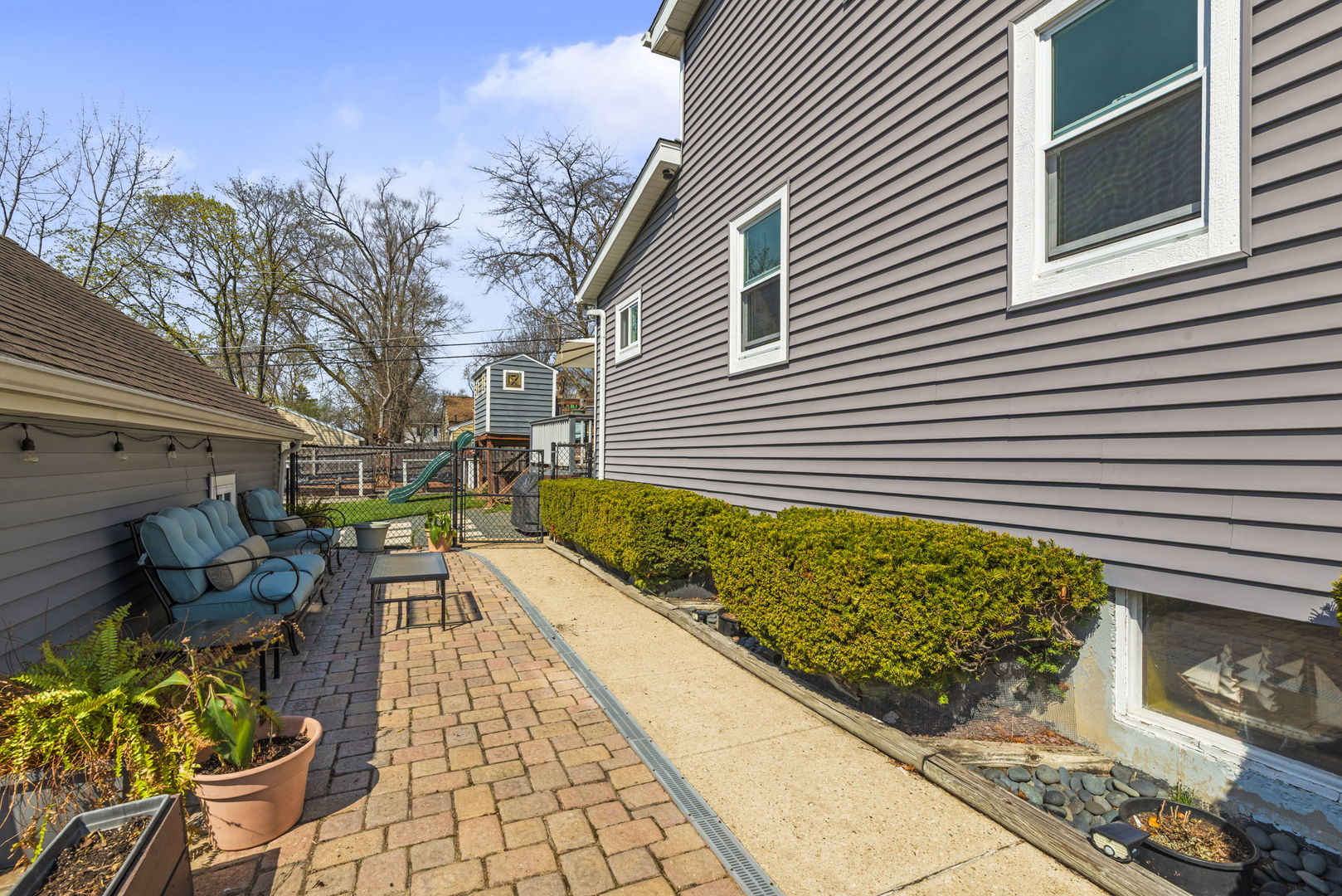 326 BELLEVUE Drive