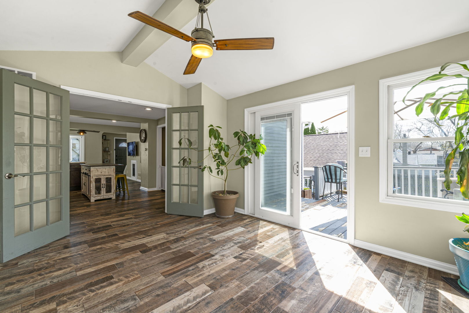 326 BELLEVUE Drive