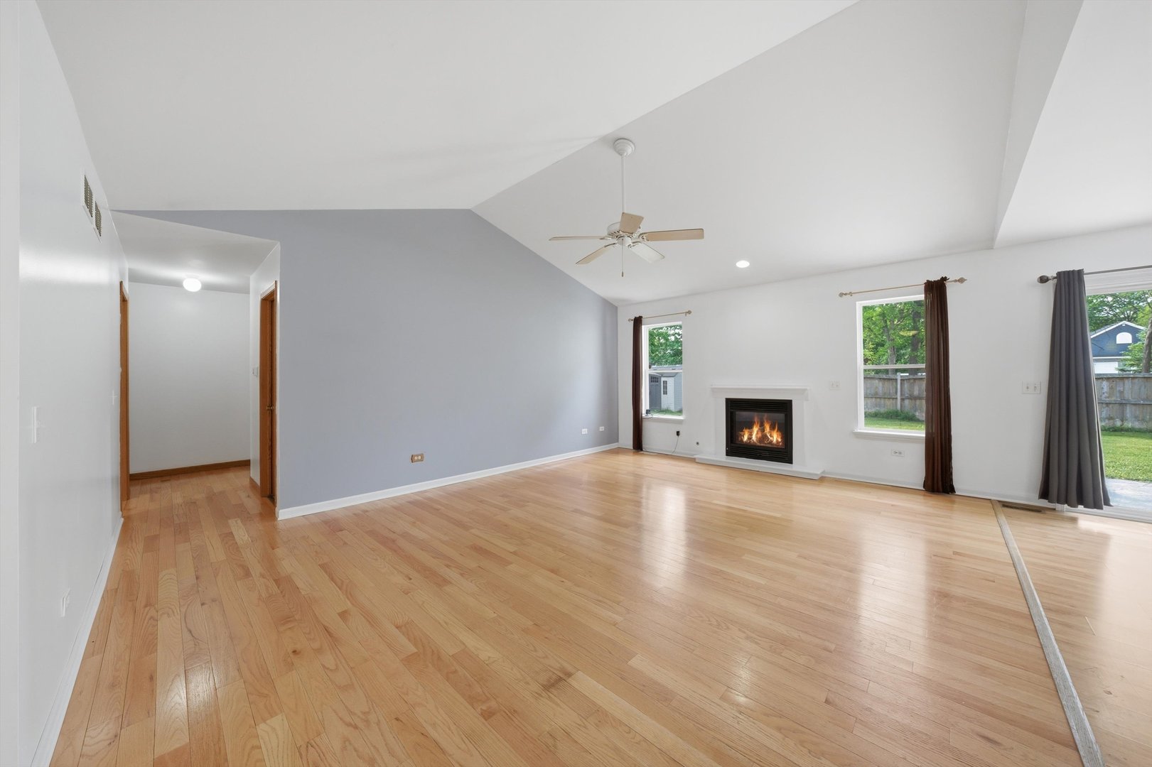 3009 W Sherman Avenue