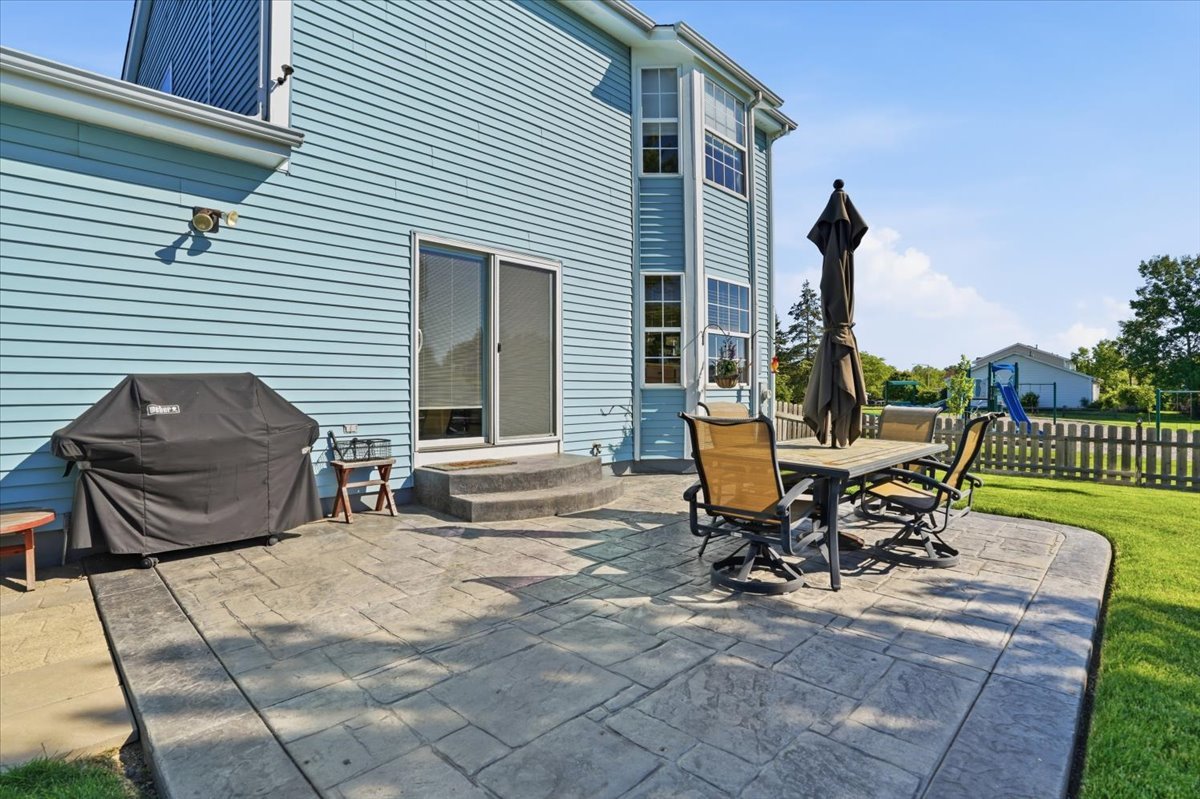 3413 Harbor Ridge Drive