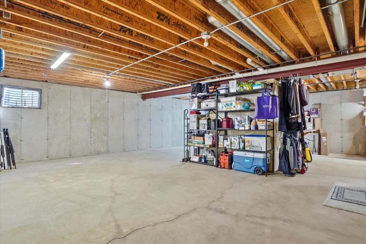 3413 Harbor Ridge Drive