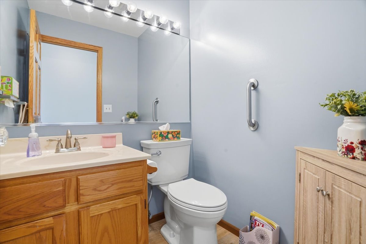 3413 Harbor Ridge Drive