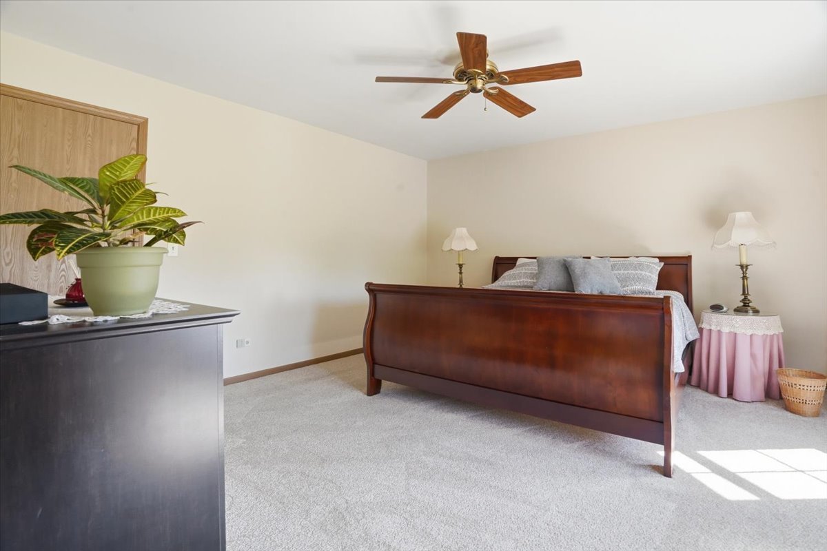3413 Harbor Ridge Drive