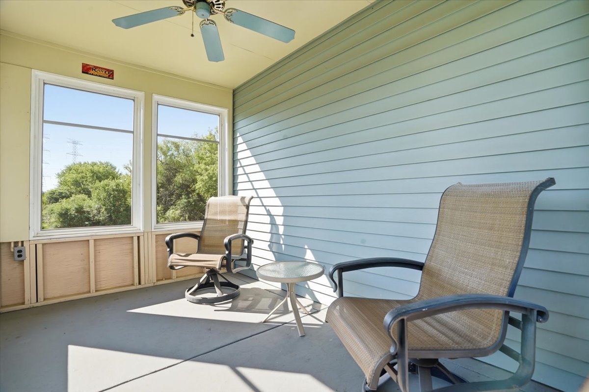 3413 Harbor Ridge Drive