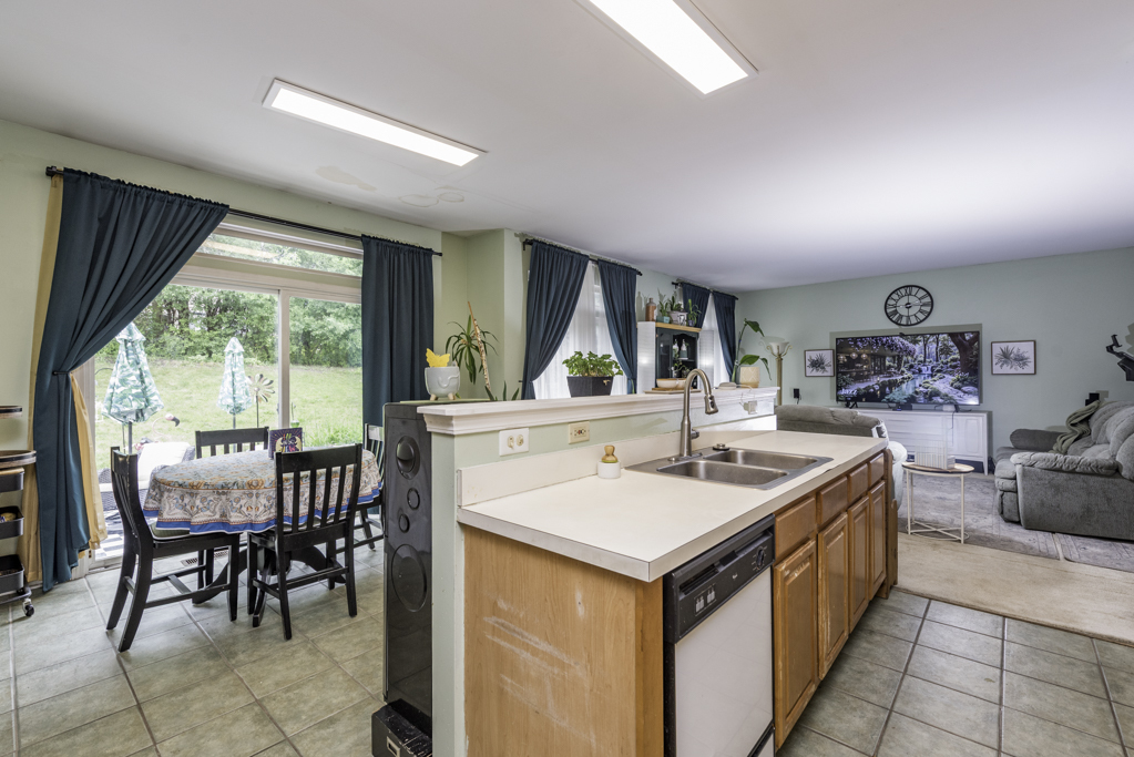 1494 Almaden Lane