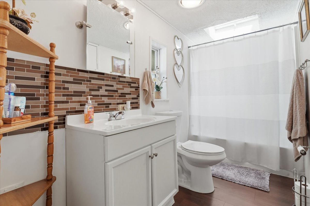 38703 N Sheridan Road Unit: 137
