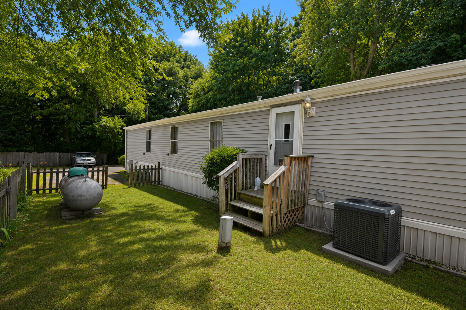 41561 N Sheridan Road Unit: 116