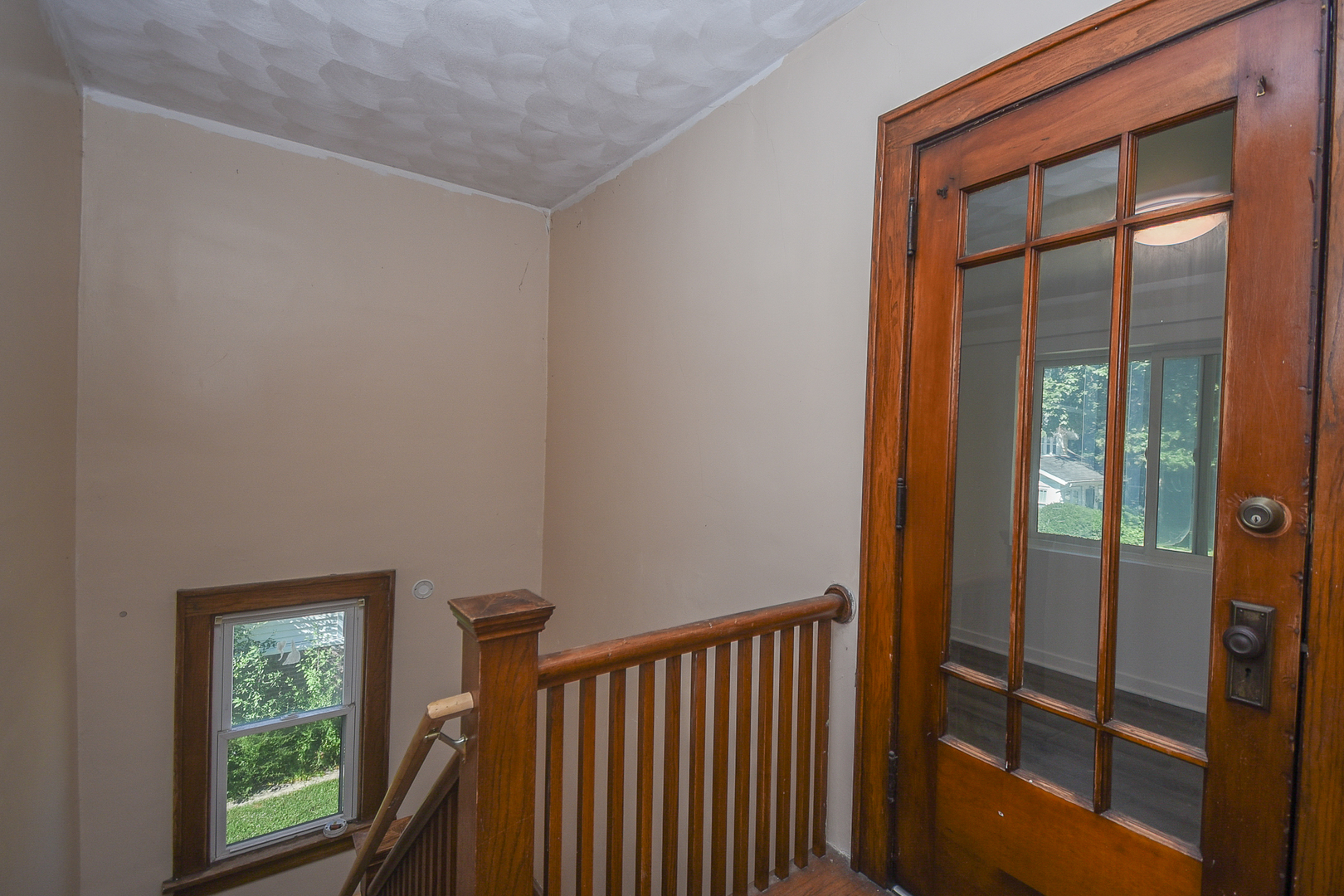 600 Sunderlin Street Unit: 2