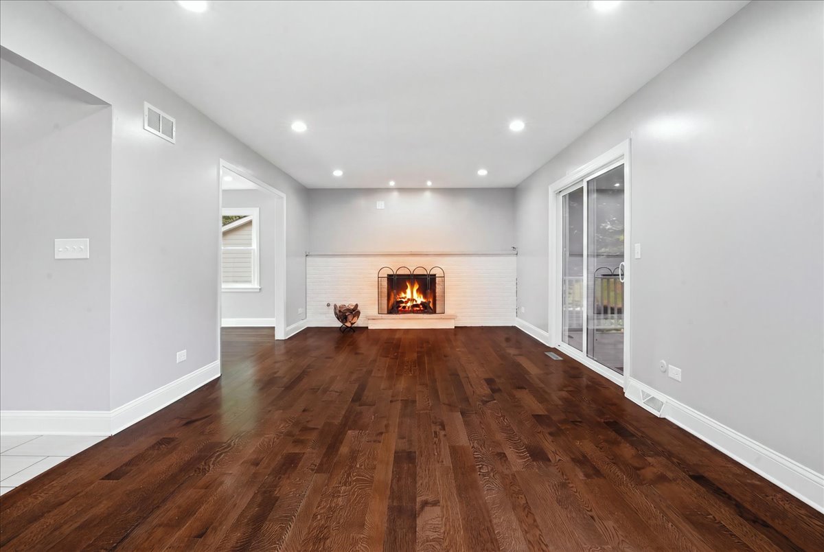 1203 Claridge Drive