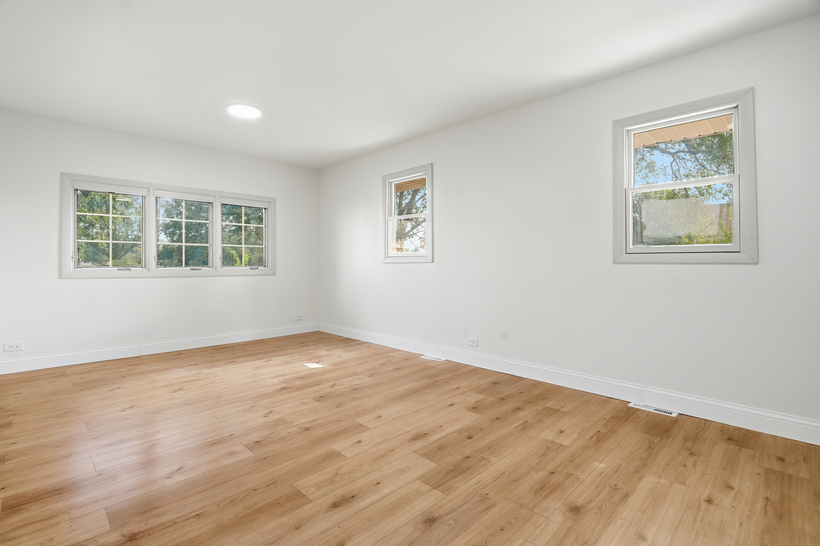 2425 E Sand Lake Road