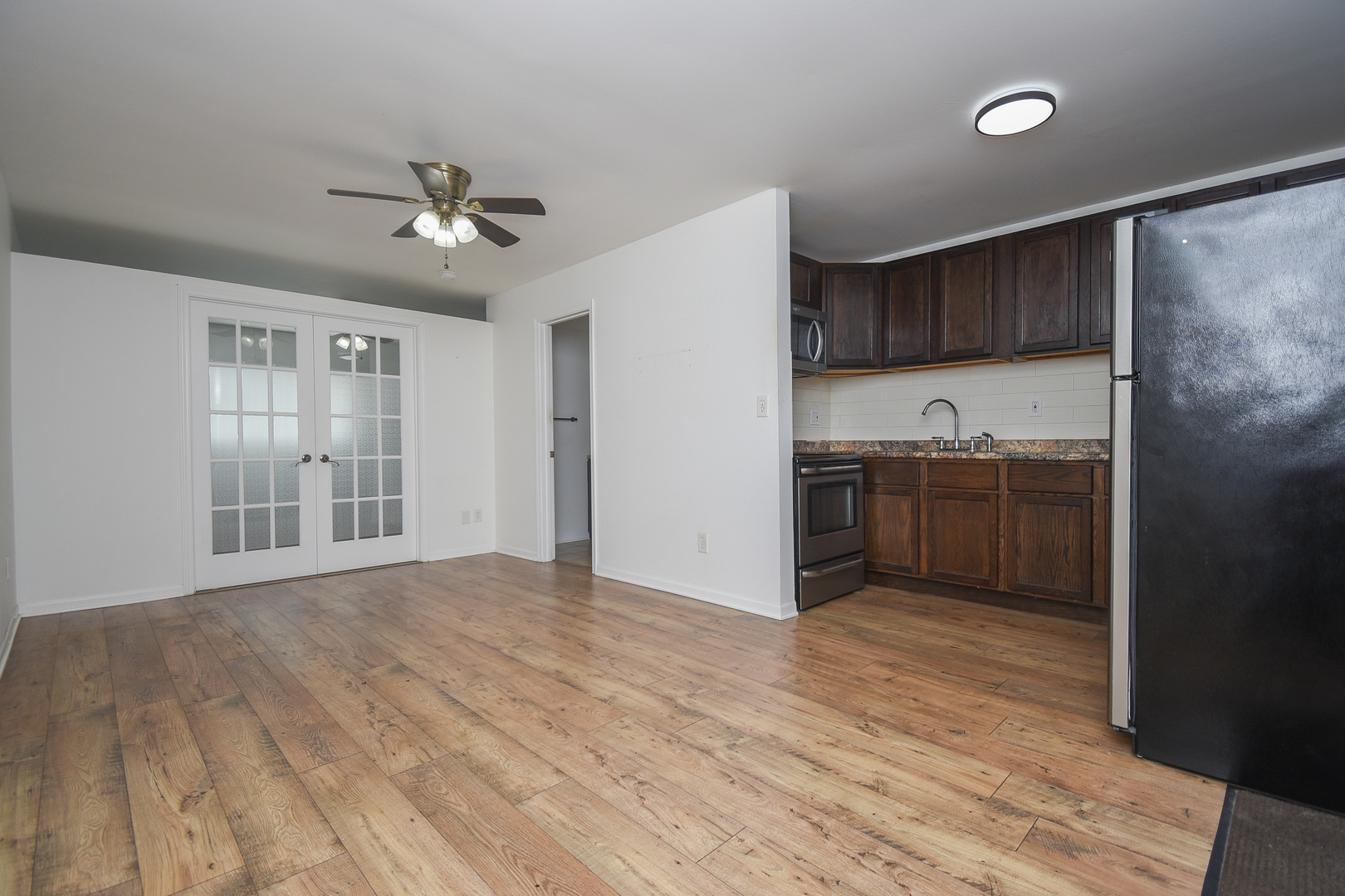 3170 W Monroe Street Unit: 112
