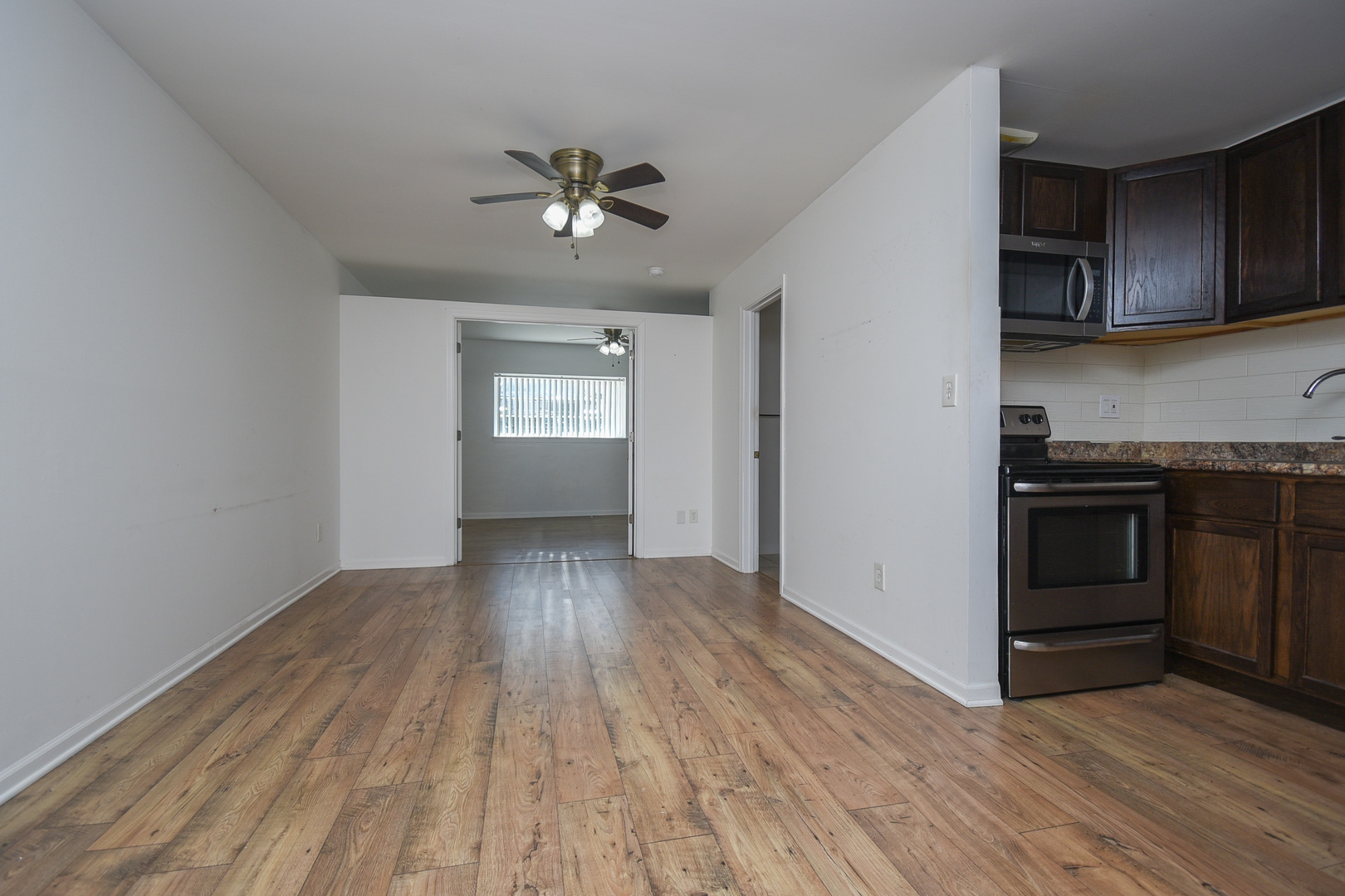 3170 W Monroe Street Unit: 112