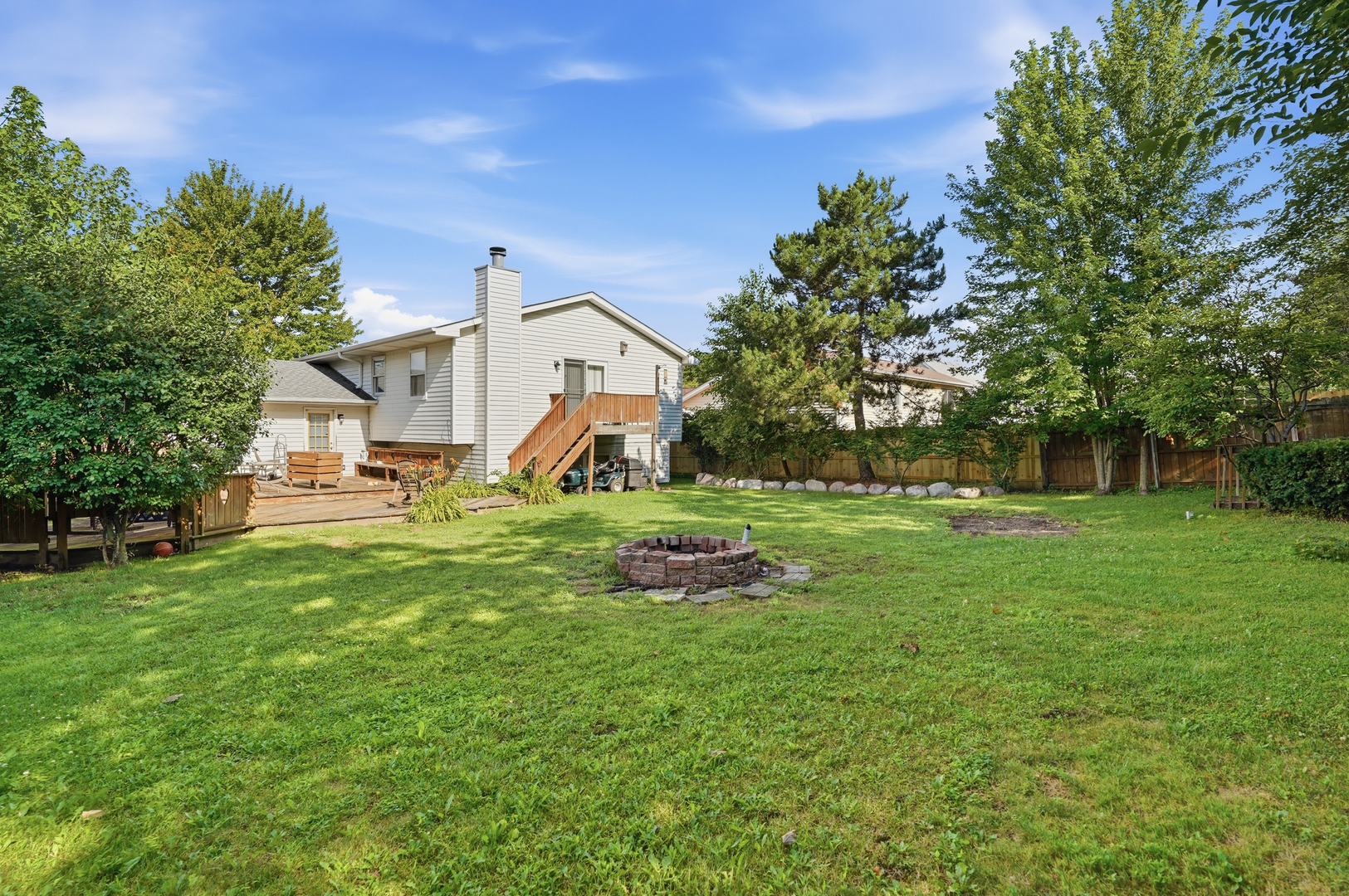 4009 Ridge Road