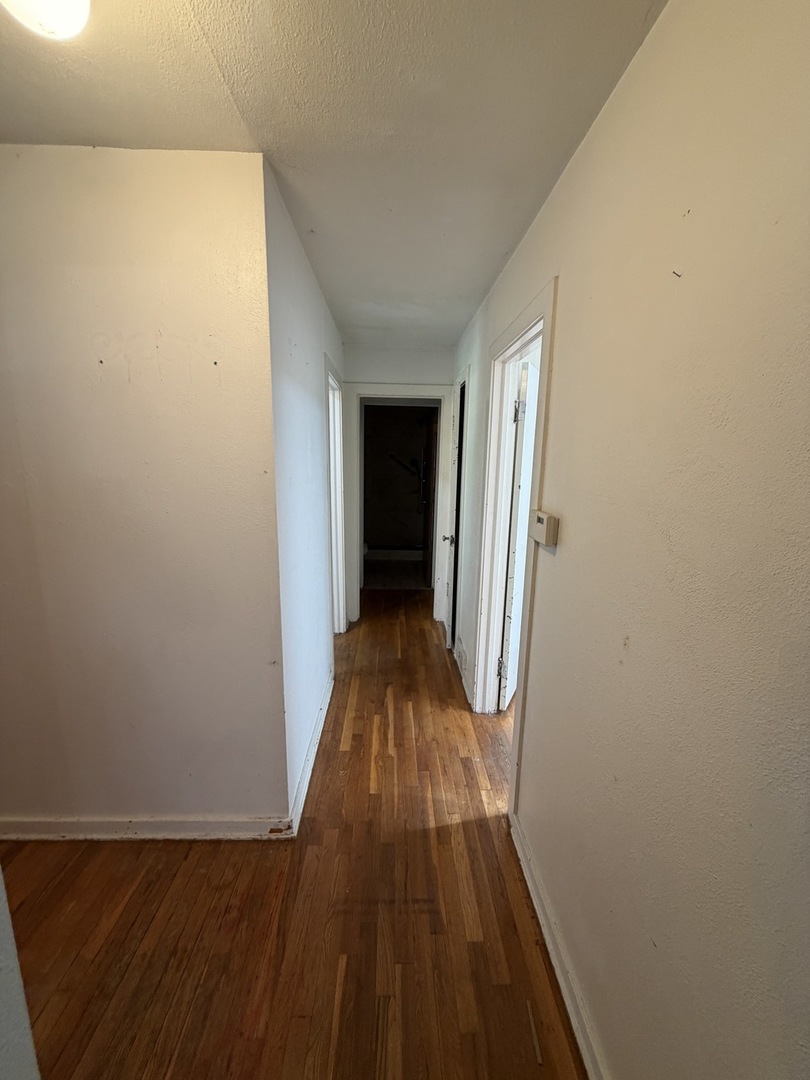 99 Mariposa Avenue