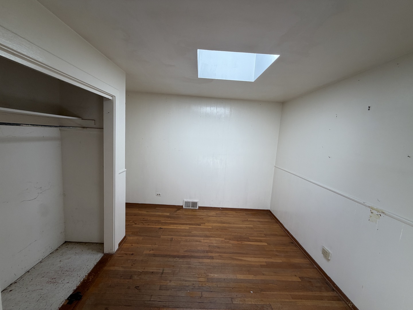 99 Mariposa Avenue
