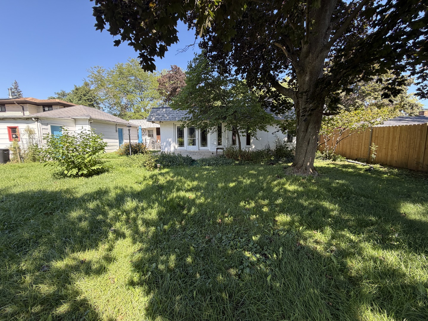 99 Mariposa Avenue