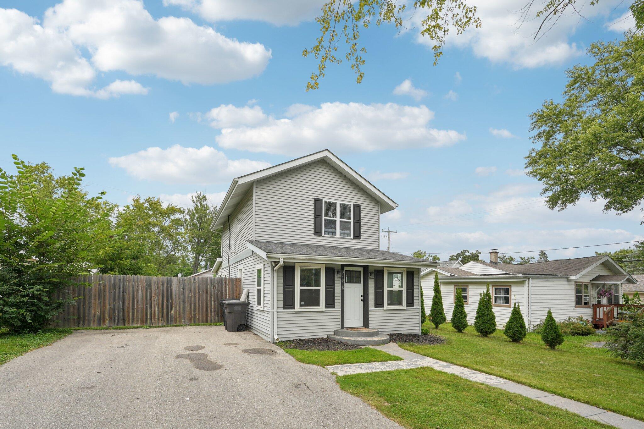 24818 72nd St, Paddock Lake