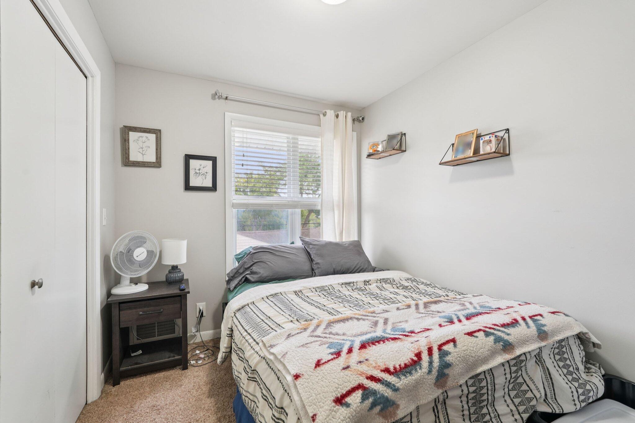 24818 72nd St, Paddock Lake