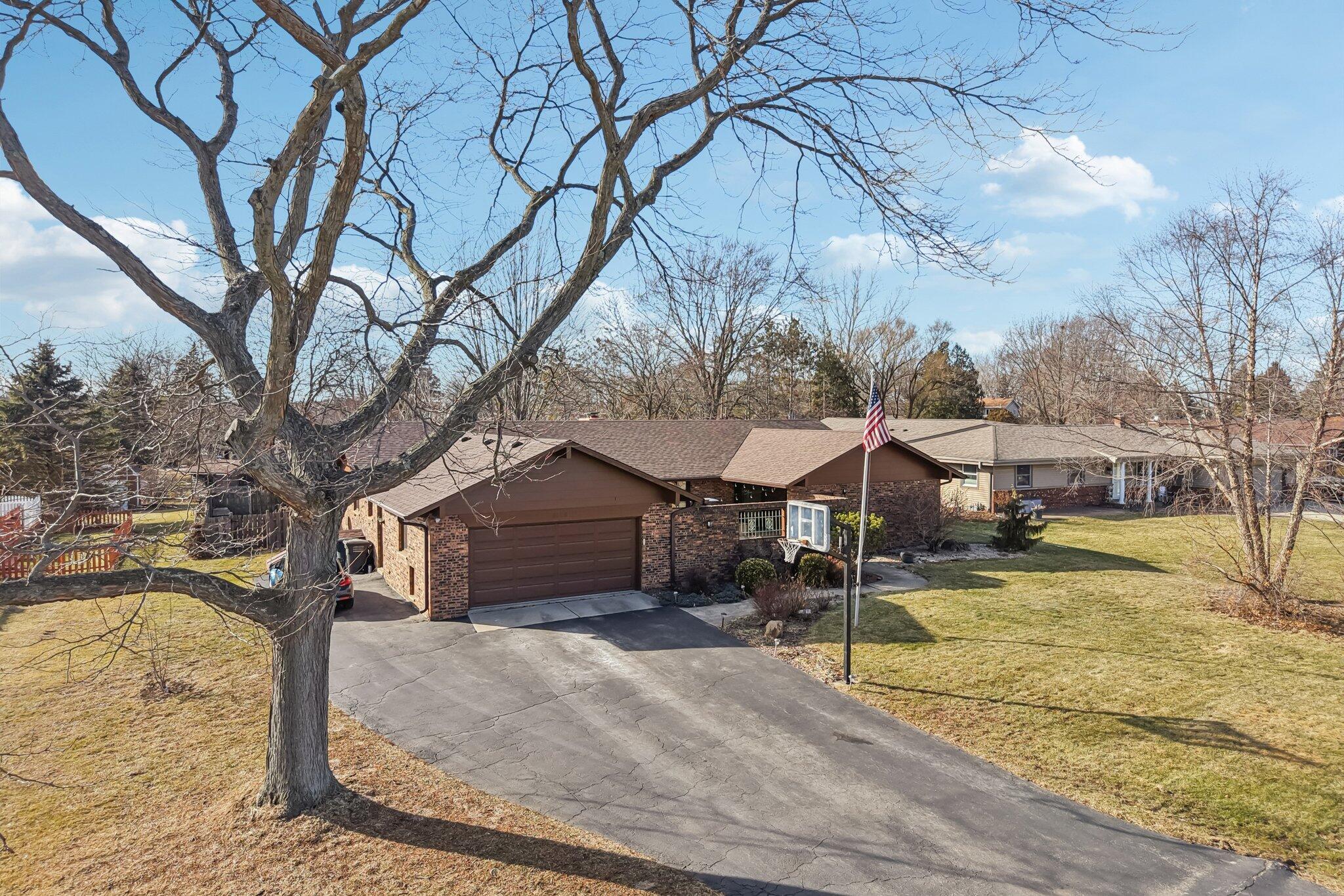 8126 203rd Ave, Bristol