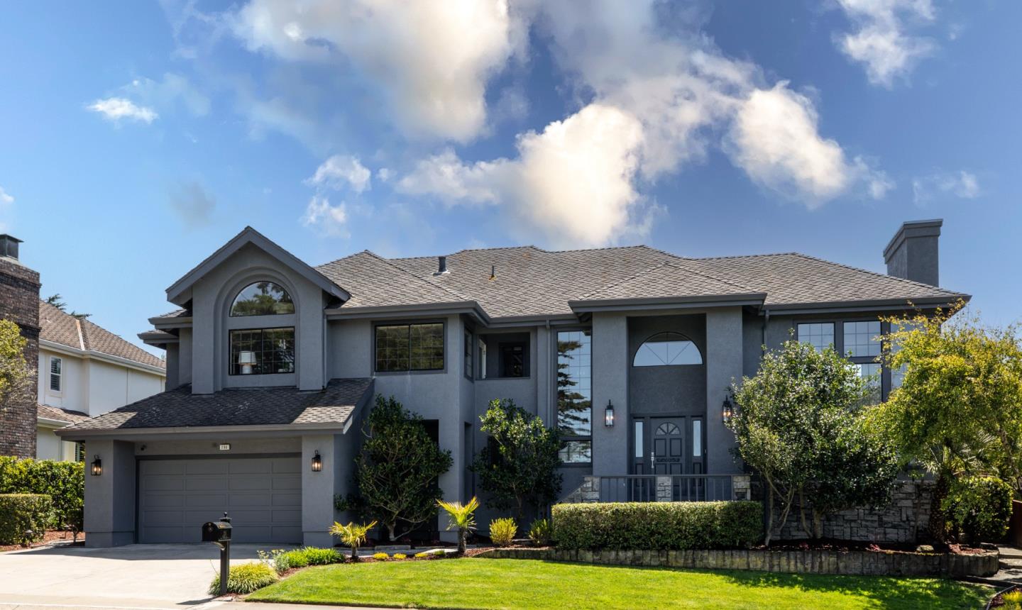 290 Fairway DR