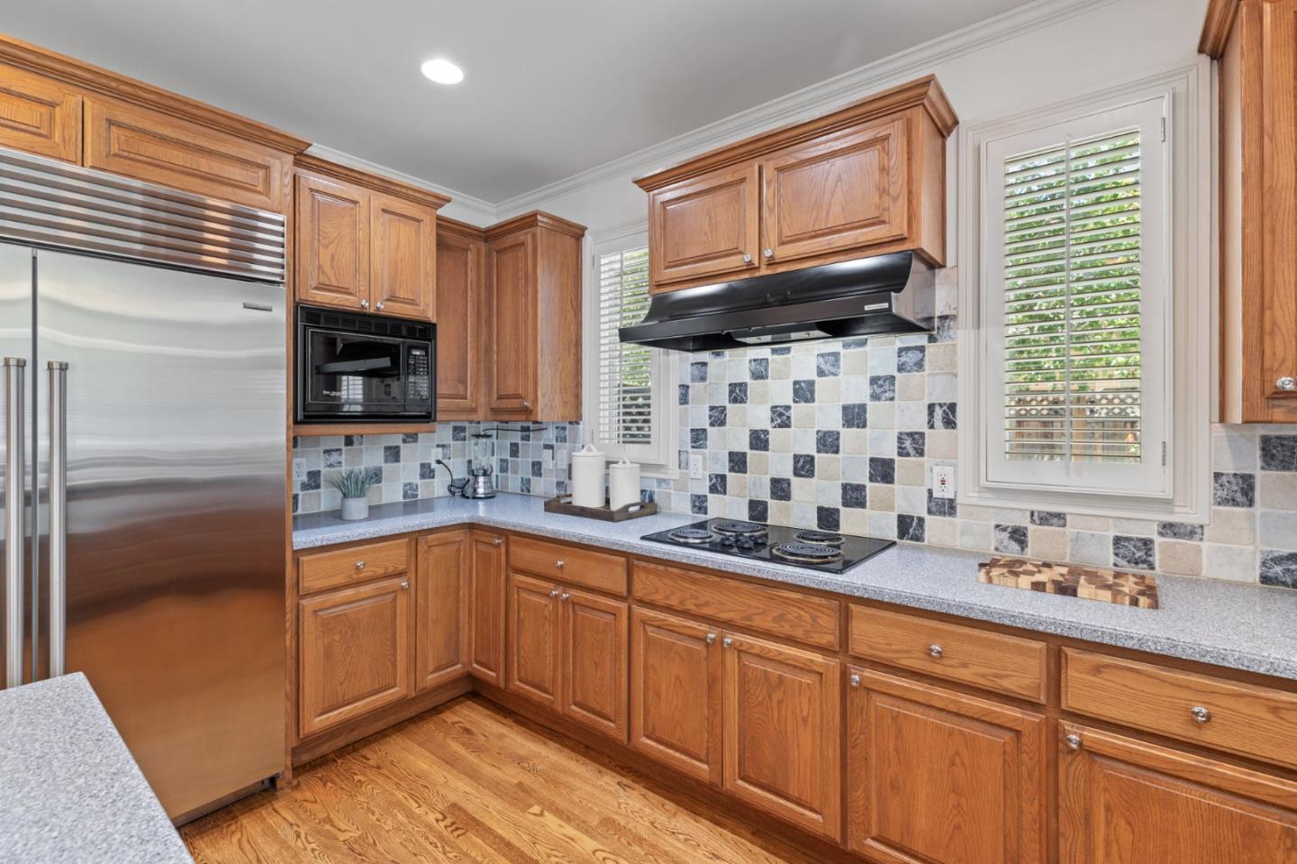 120 Gloria CIR