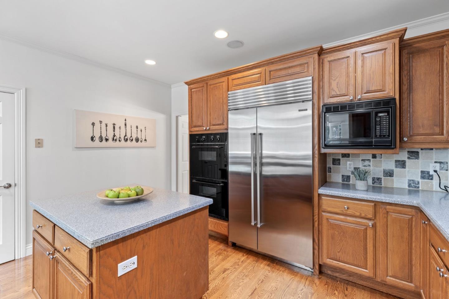 120 Gloria CIR