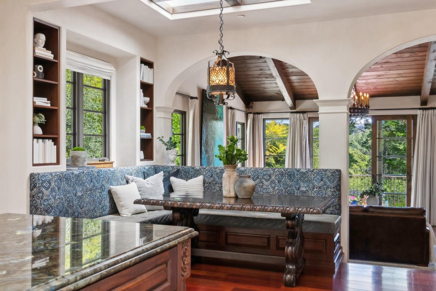 25 Searsville Court