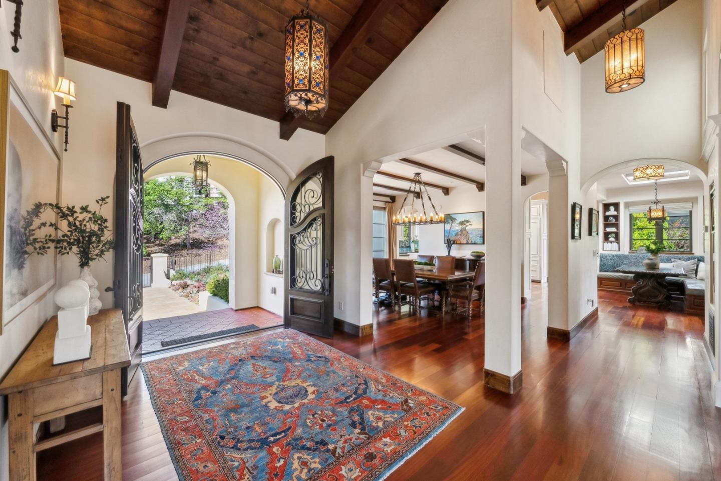 25 Searsville Court