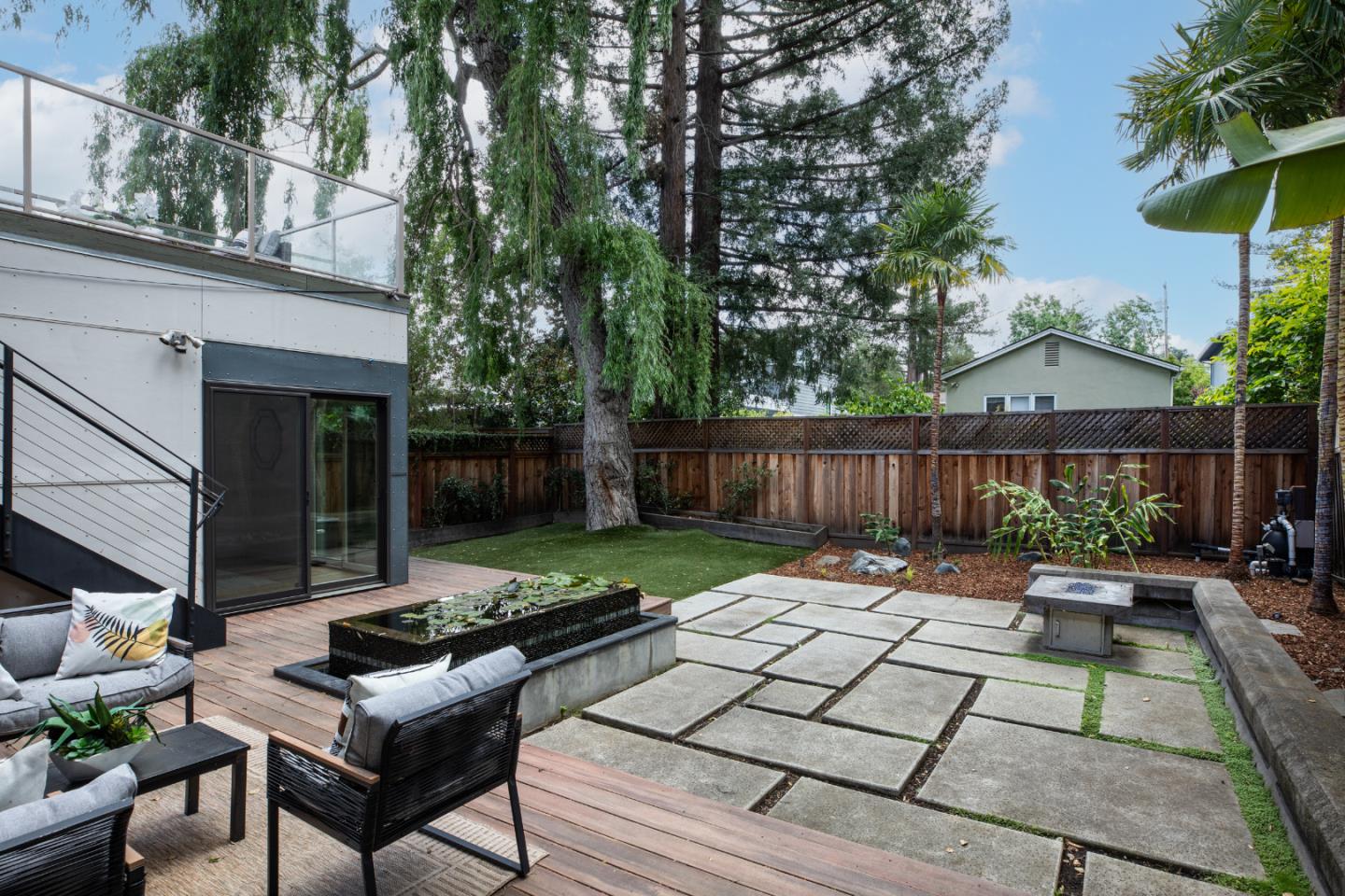 2161 Valparaiso Avenue