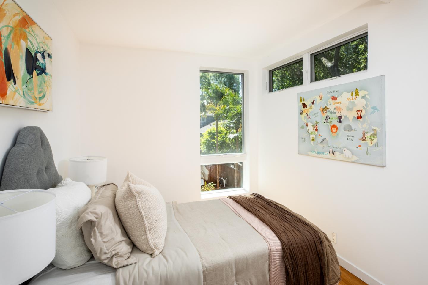 2161 Valparaiso Avenue