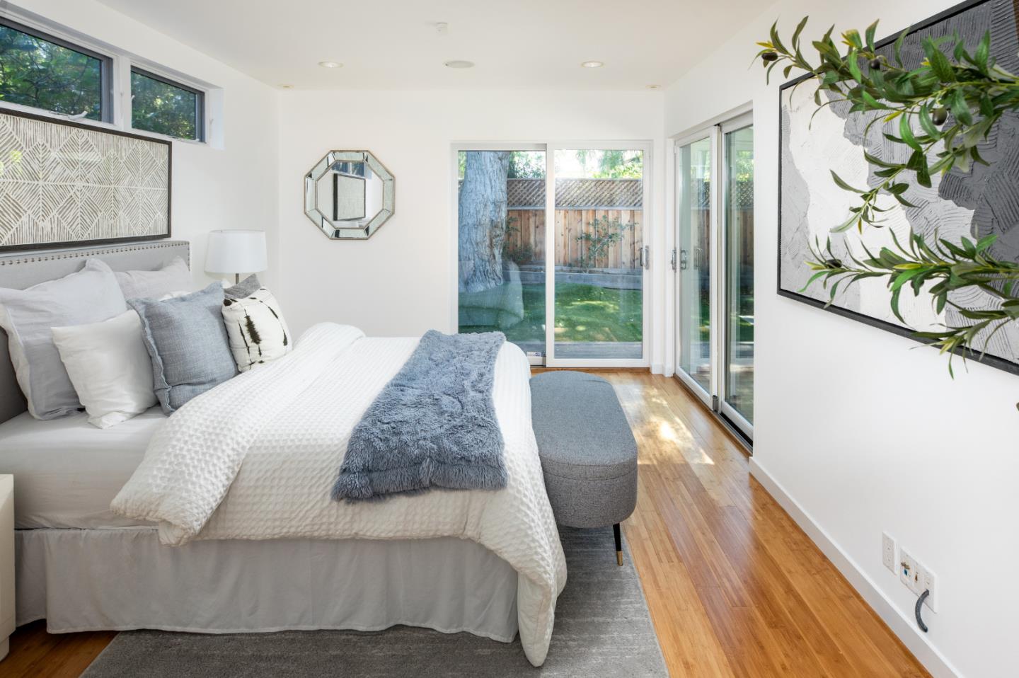 2161 Valparaiso Avenue