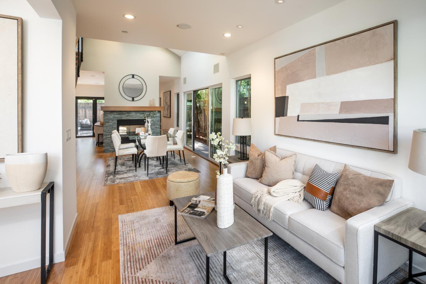 2161 Valparaiso Avenue