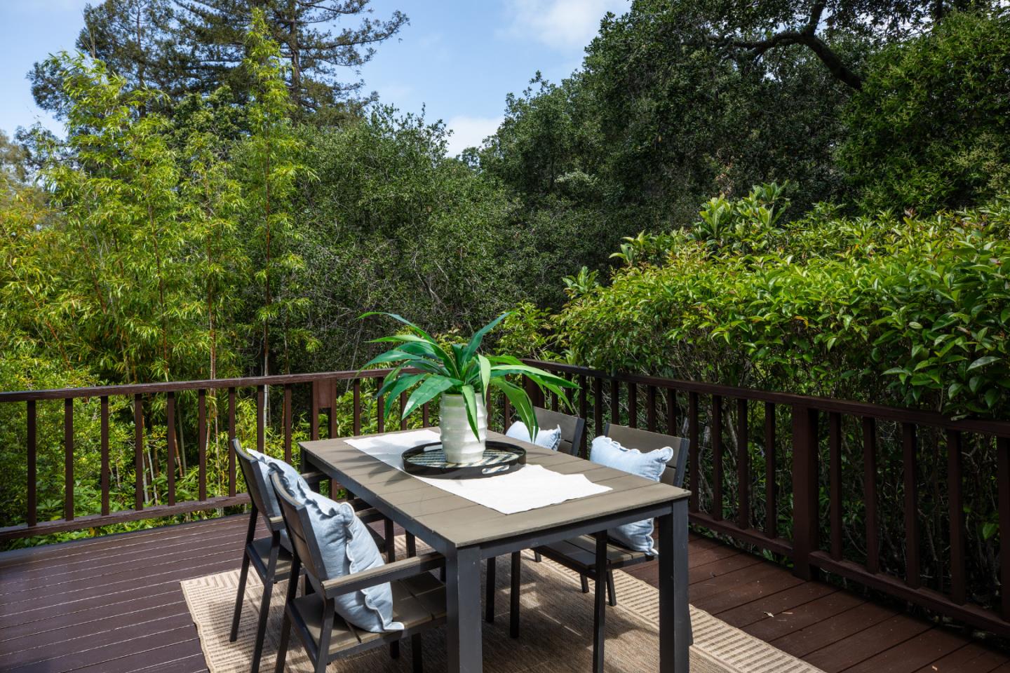 746 Santa Ynez Street