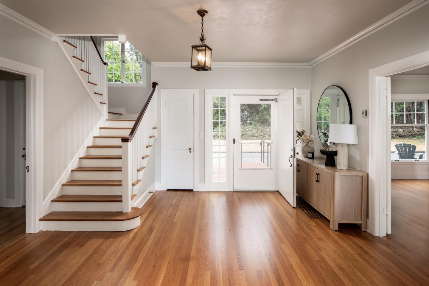 746 Santa Ynez Street