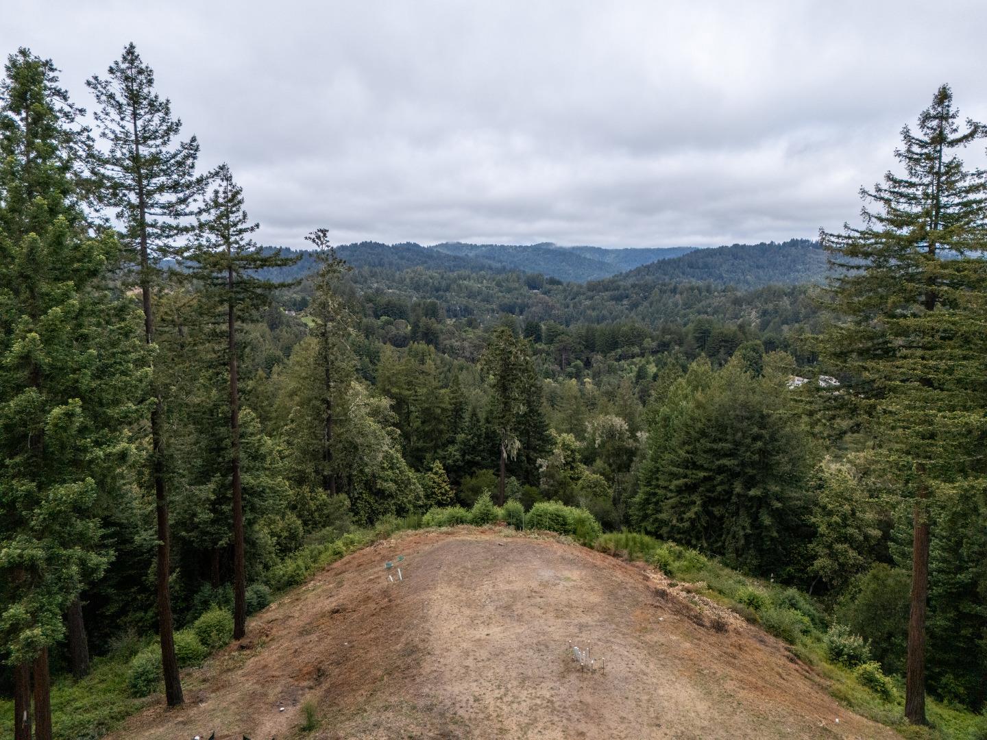 2320 Newell DR