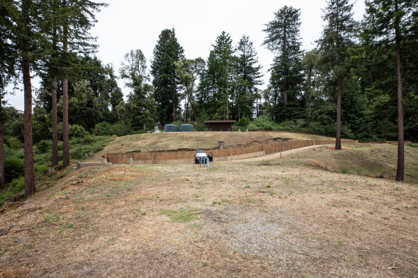 2320 Newell DR
