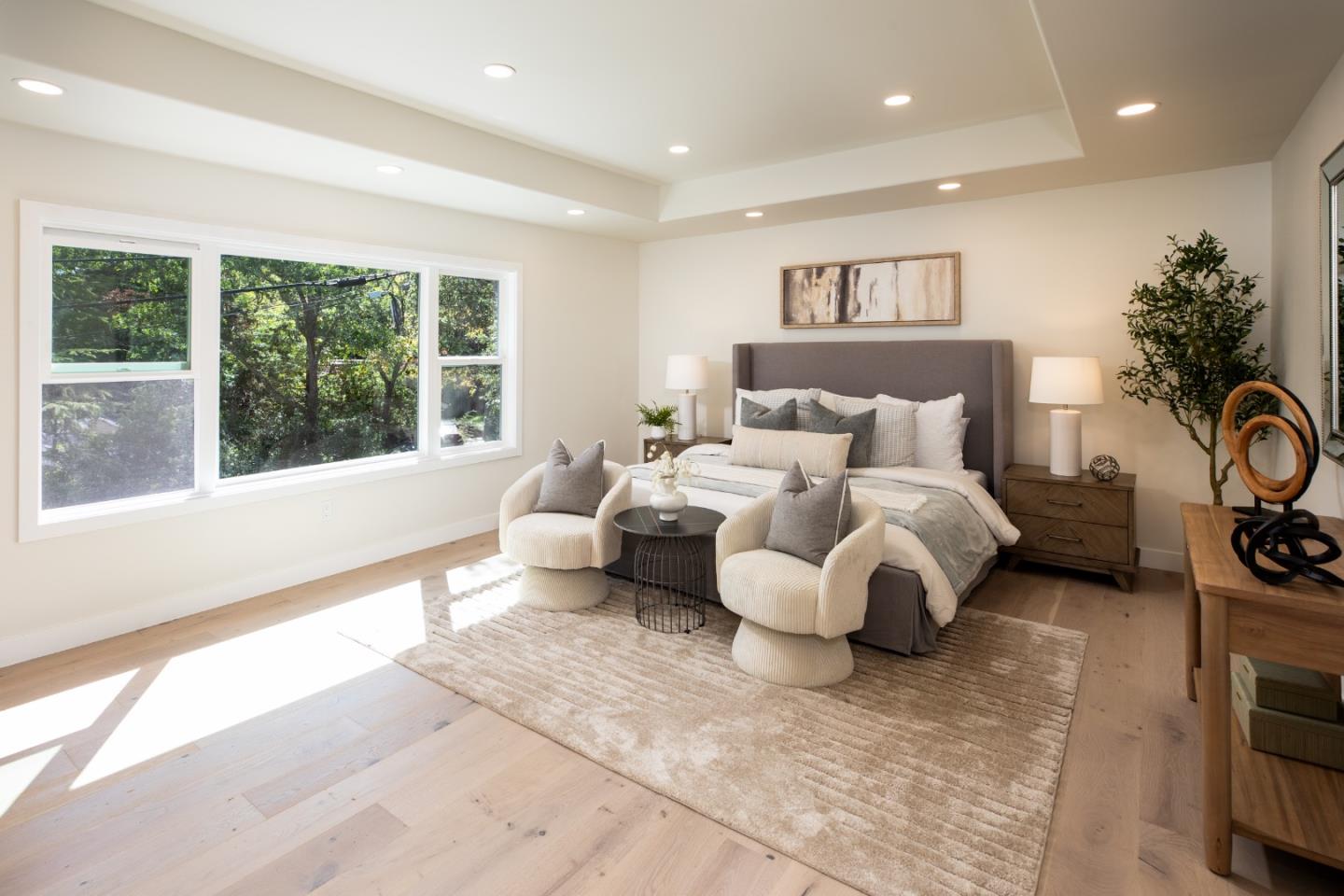 220 Canyon DR