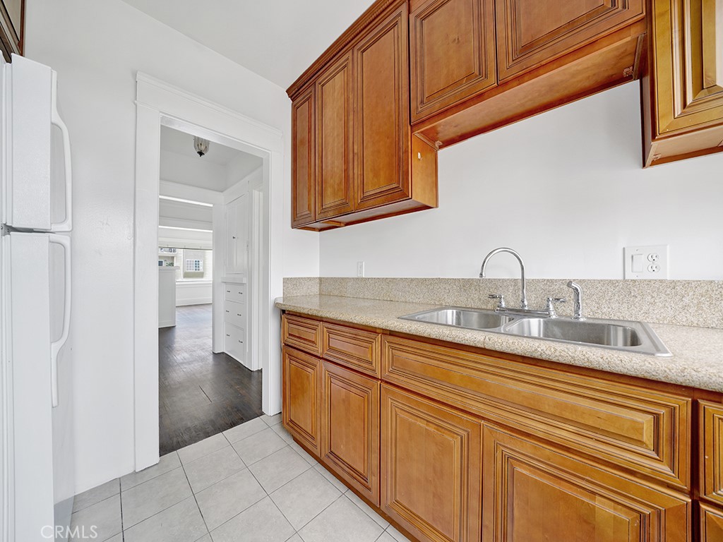 14 Esperanza Avenue 14