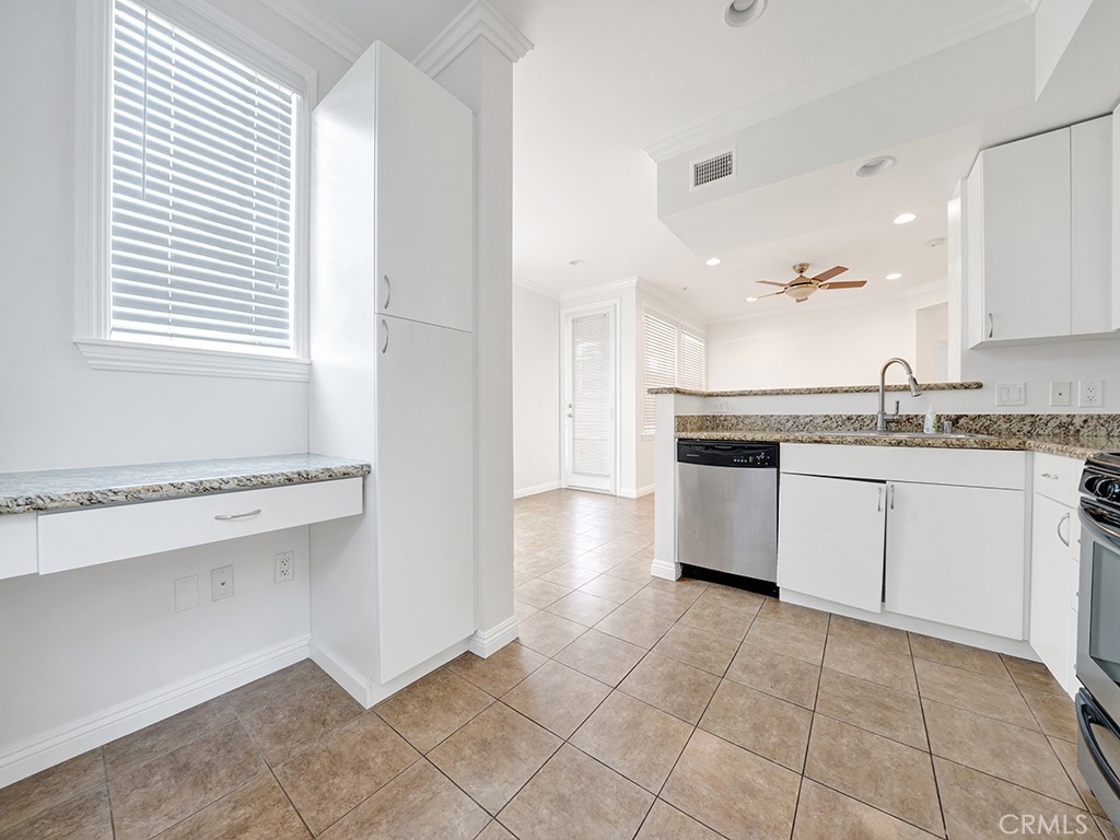 1801 E Katella Avenue 1131