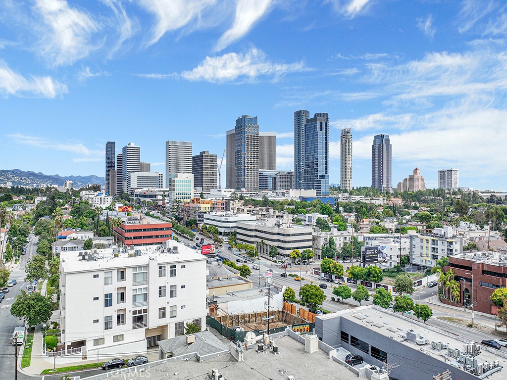 10465 Eastborne Avenue PH 304